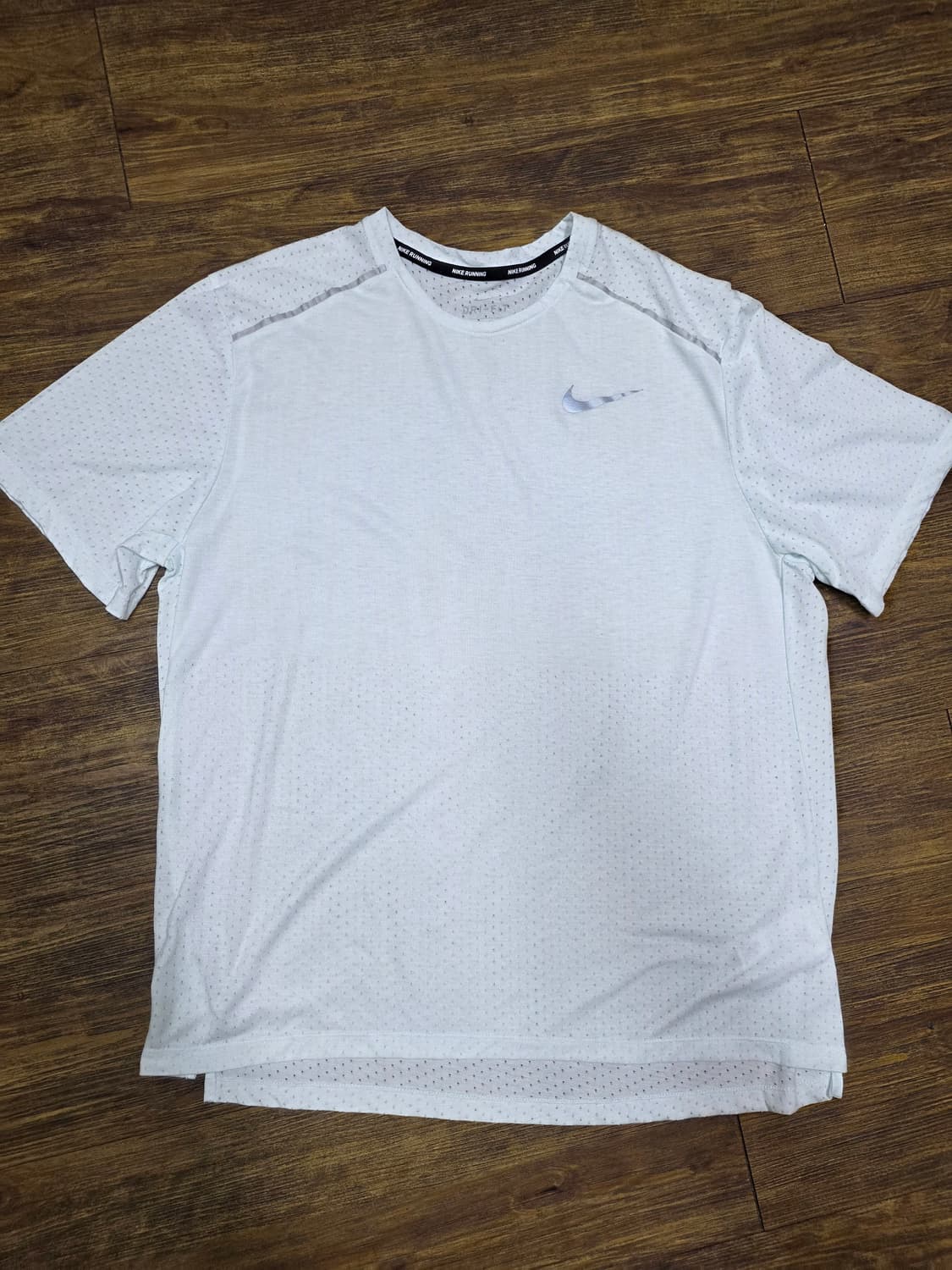 나이키러닝 드라이핏반팔  상품이미지1