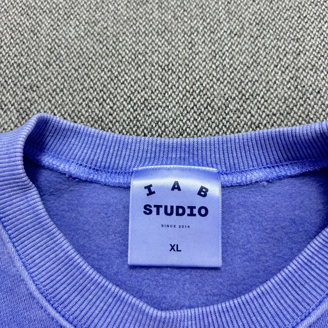 아이앱 스튜디오 피그먼트 라벤더 맨투맨(XL) 상품이미지2