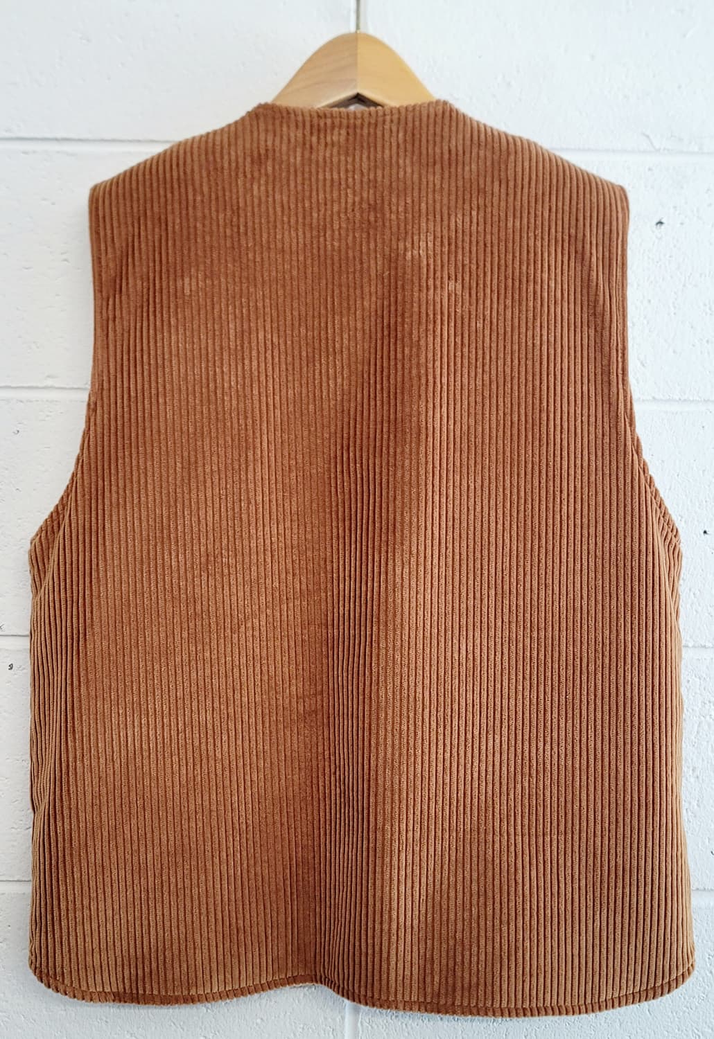 INTRO PRODUCTS(남여공용) 코듀로이(안감양털) 베스트(조끼) 상품이미지2