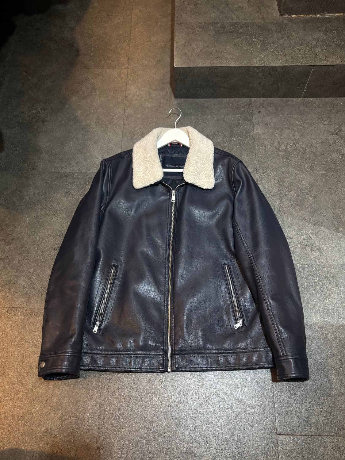 타미힐피거 무스탕 가죽 자켓 105 이상추천 상품이미지2