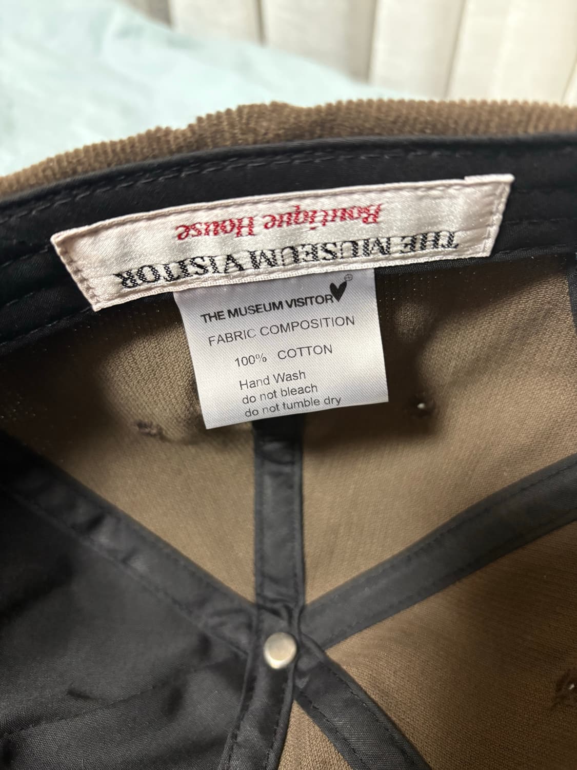 더뮤지엄비지터 볼캡 모자 상품이미지3