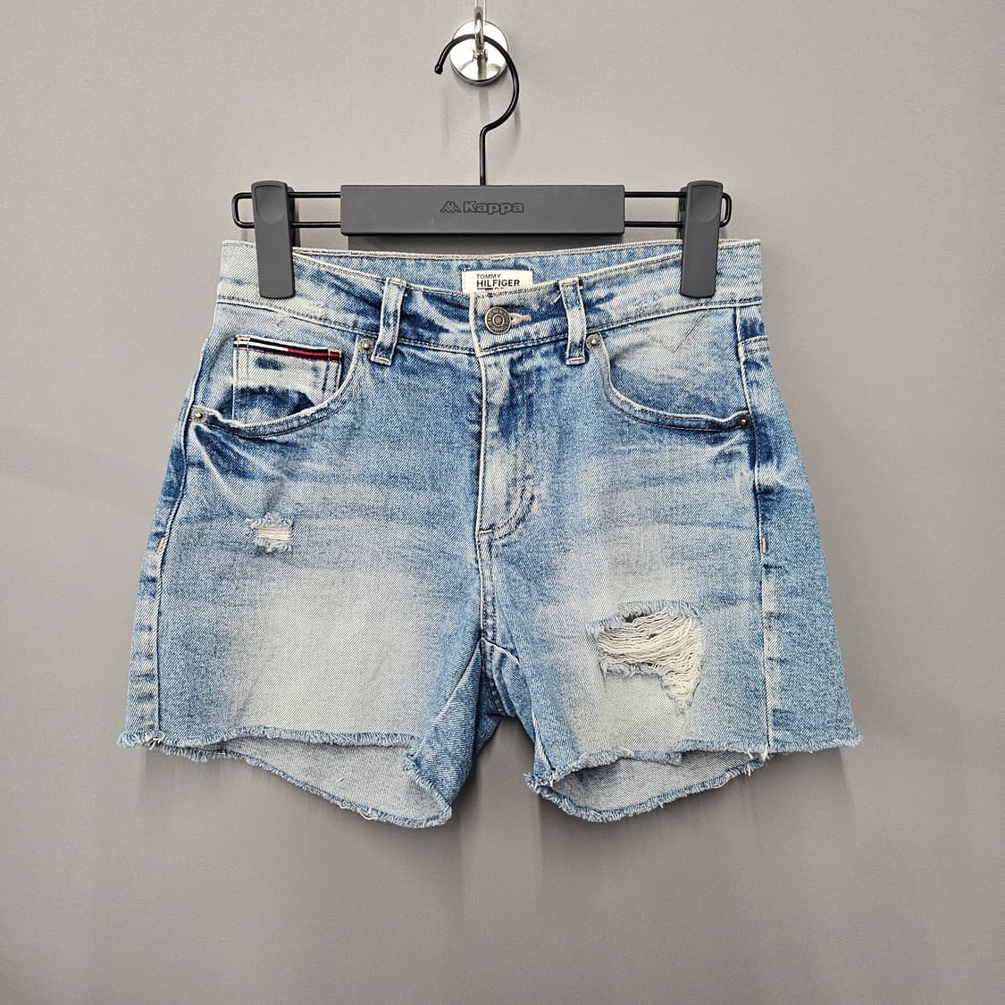 타미힐피거 여성 디스트로이 데님 쇼츠 상품이미지1