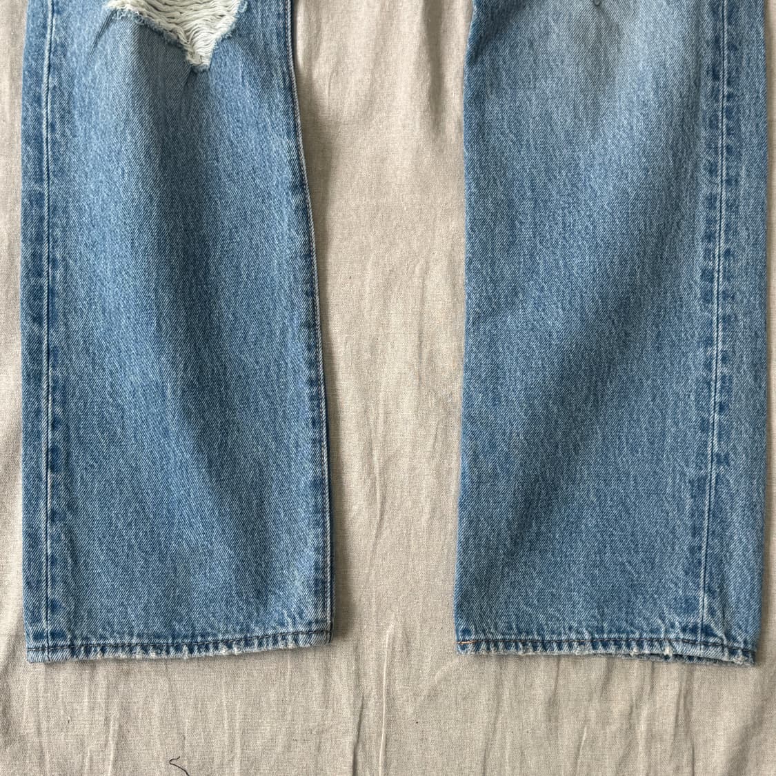 리바이스 데드스탁 데미지 중청 501 32 상품이미지4