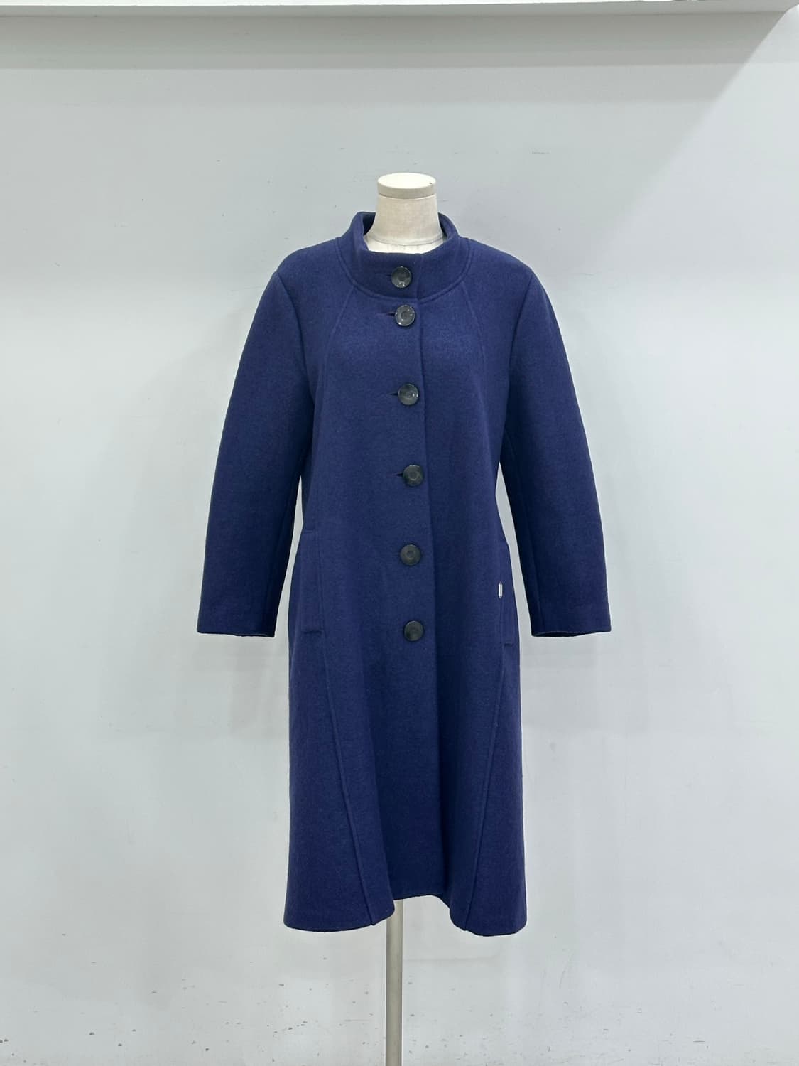 가이거 버진울 코트 상품이미지1