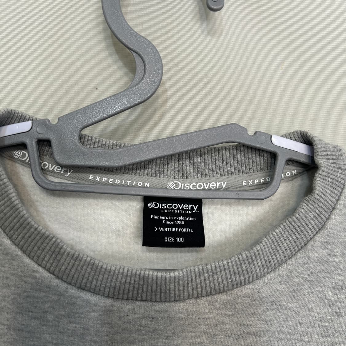 디스커버리 남성 기모 맨투맨 100  상품이미지2