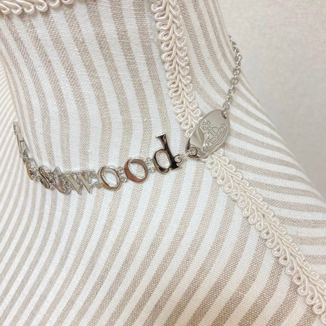 비비안웨스트우드 로고 레터링 3d orb 초커 체인 목걸이(새상품) 상품이미지7