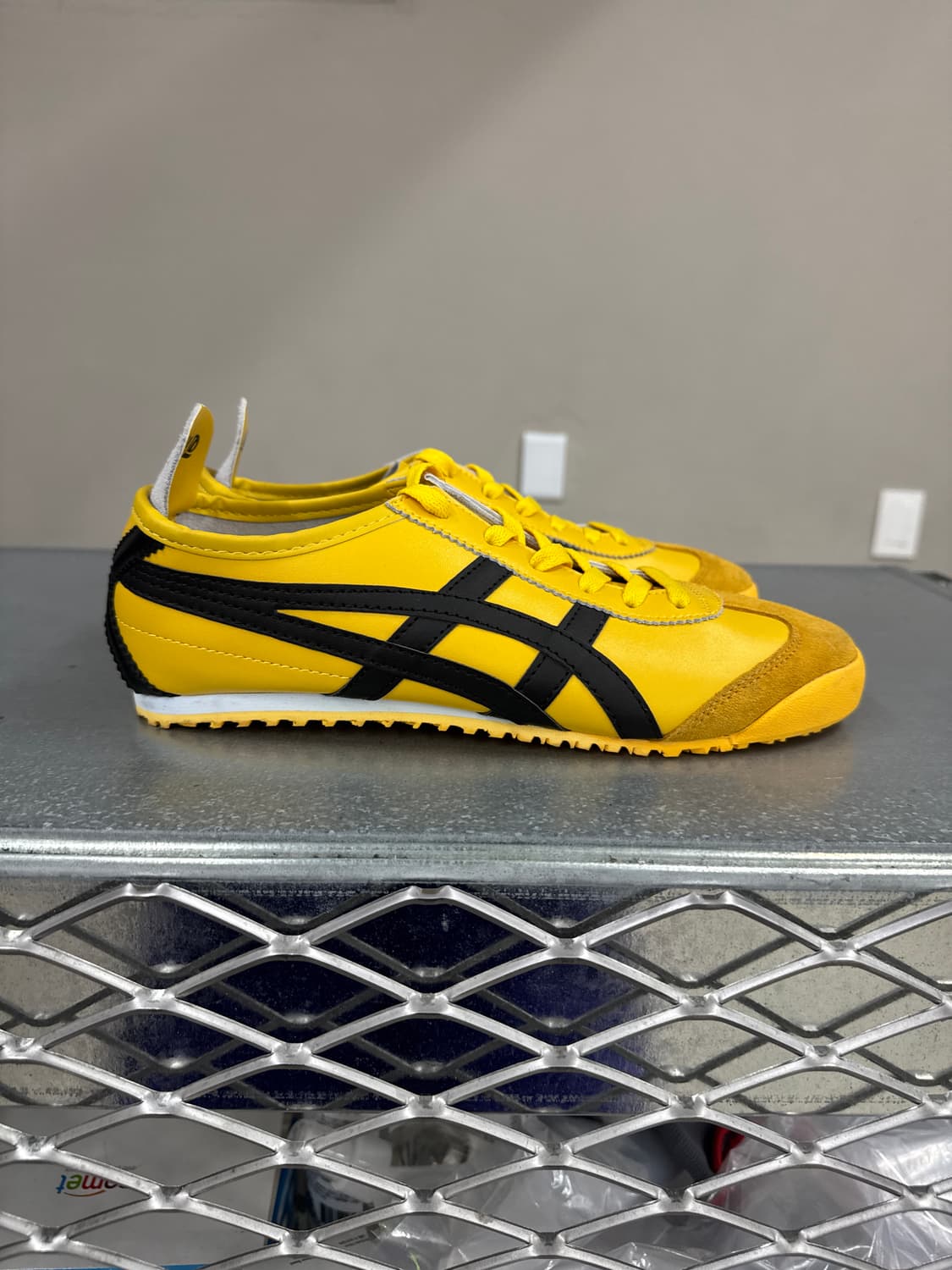 오니츠카타이거 멕시코66 옐로우 275 상품이미지4