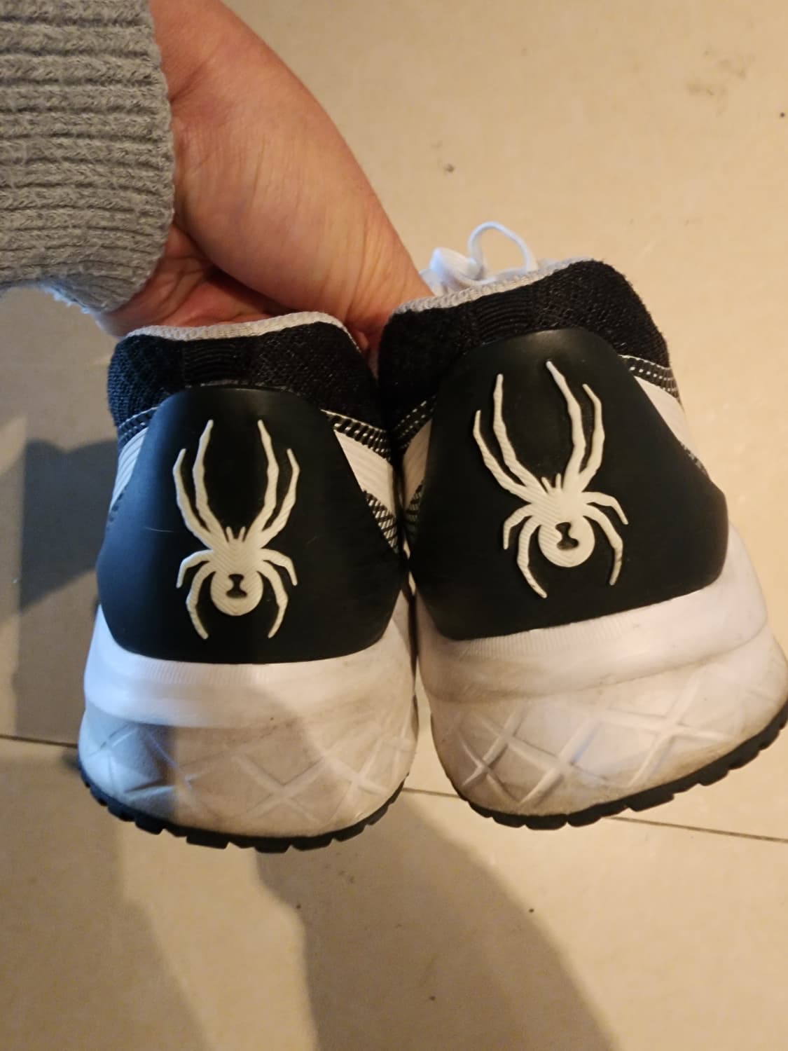 SPYDER 스파이더 블랙/화이트 운동화 팜. 280mm 런닝화 슈즈 상품이미지6