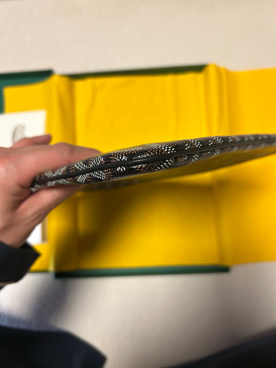 고야드세나MM블랙 판매합니다 상품이미지4