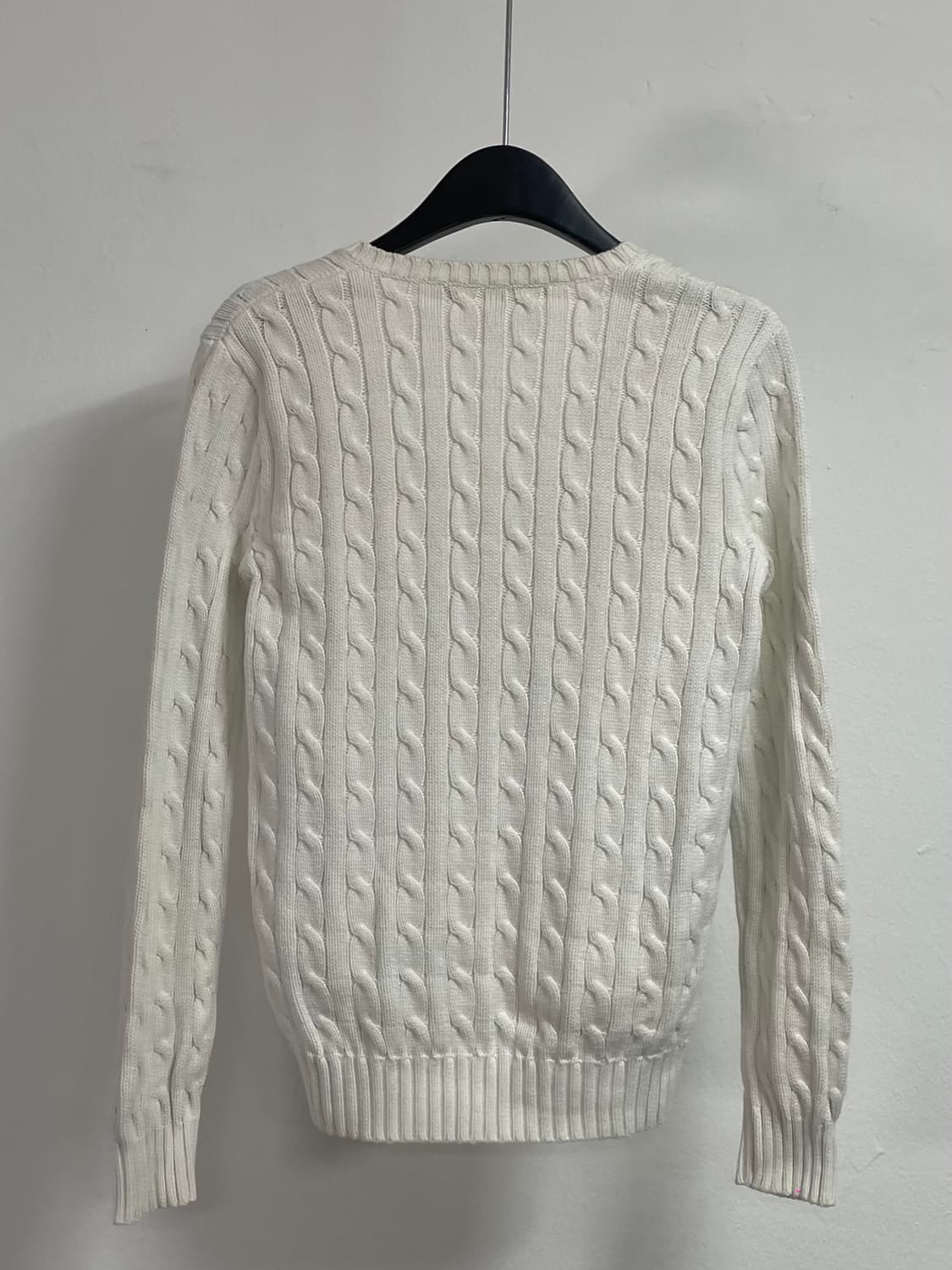 폴로 랄프로렌 우먼스 화이트 케이블 브이넥 니트 (on.43) 상품이미지3