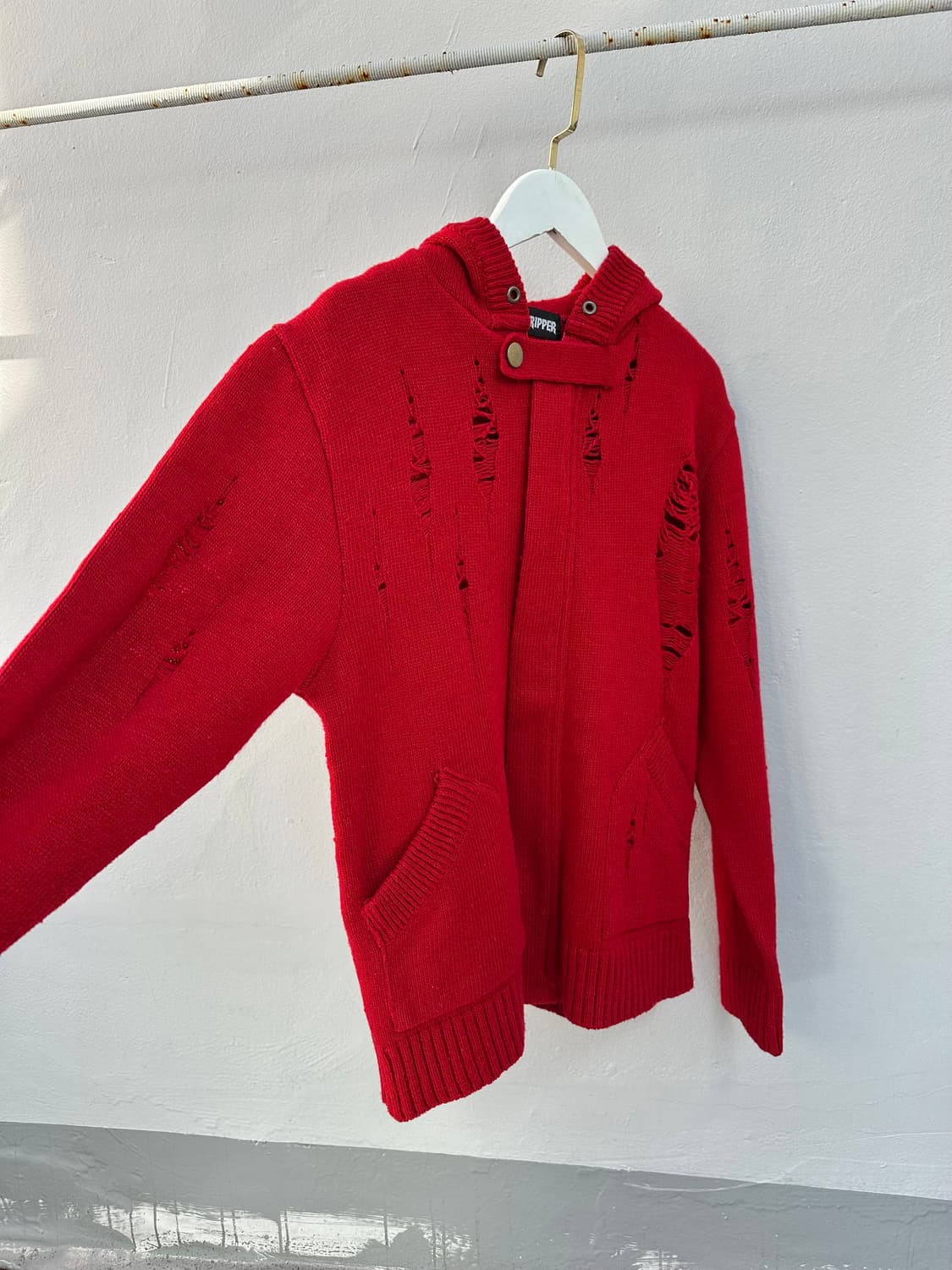 Candy Stripper 데미지 니트 가디건 상품이미지1