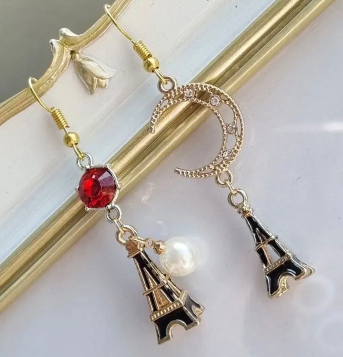 핸드메이드 )블랙에펠탑귀걸이 상품이미지2