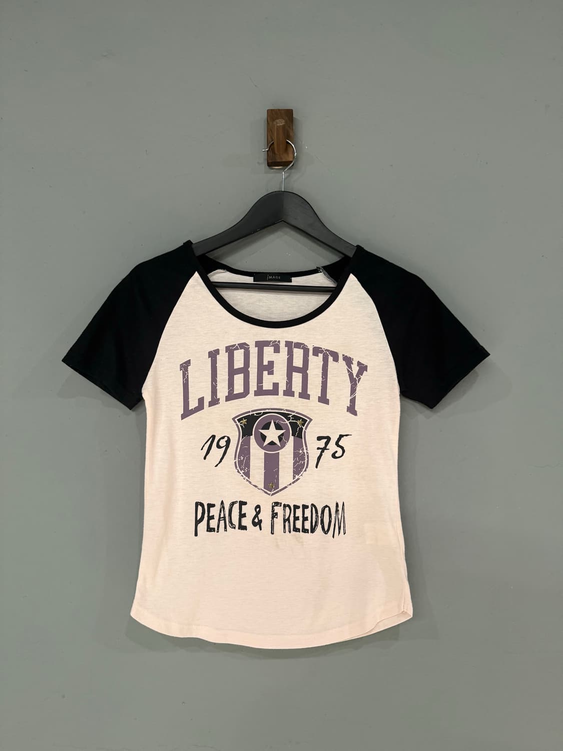 lettering detail raglan t-shirt 상품이미지4