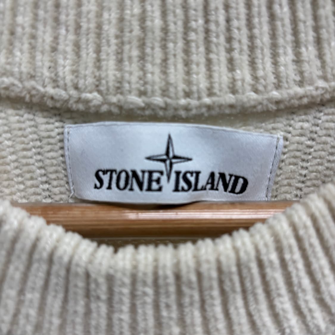 [L]스톤아일랜드 와펜패치 13주년 골지 니트 상품이미지3