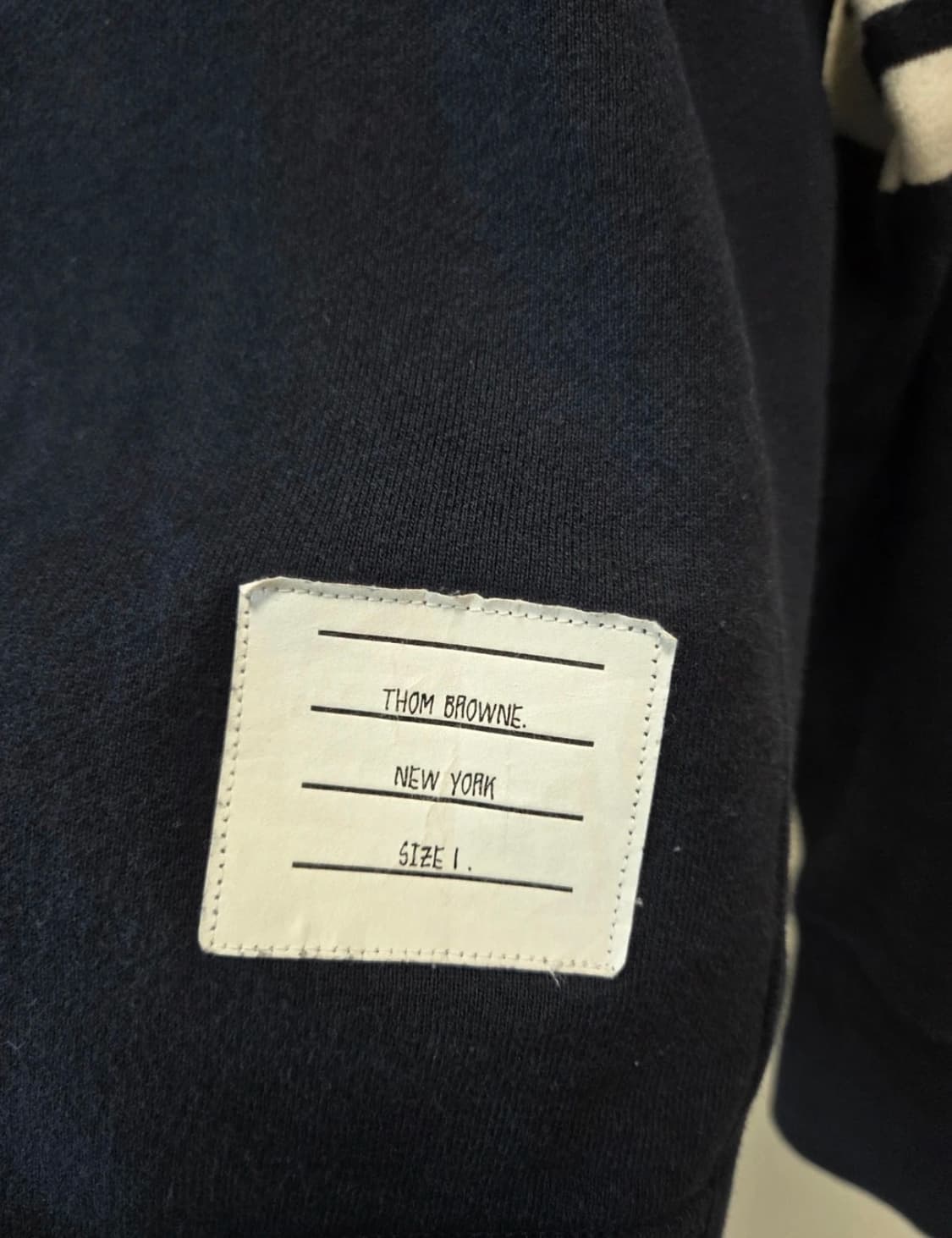 톰브라운 네이비 4선 맨투맨 1사이즈 상품이미지6