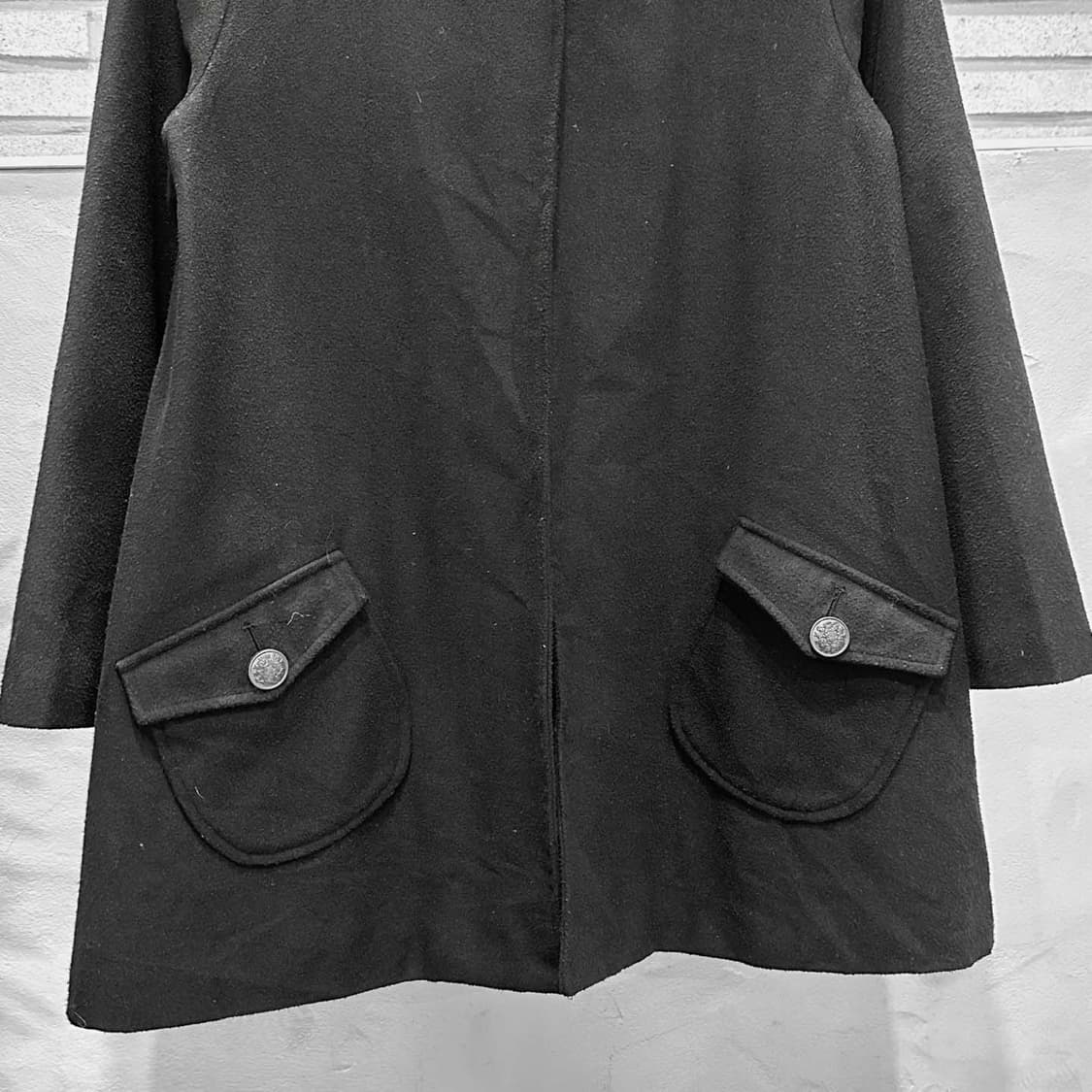JPN VINTAGE 후드 케이프 코트 투포켓 원버튼 디테일 블랙 상품이미지5