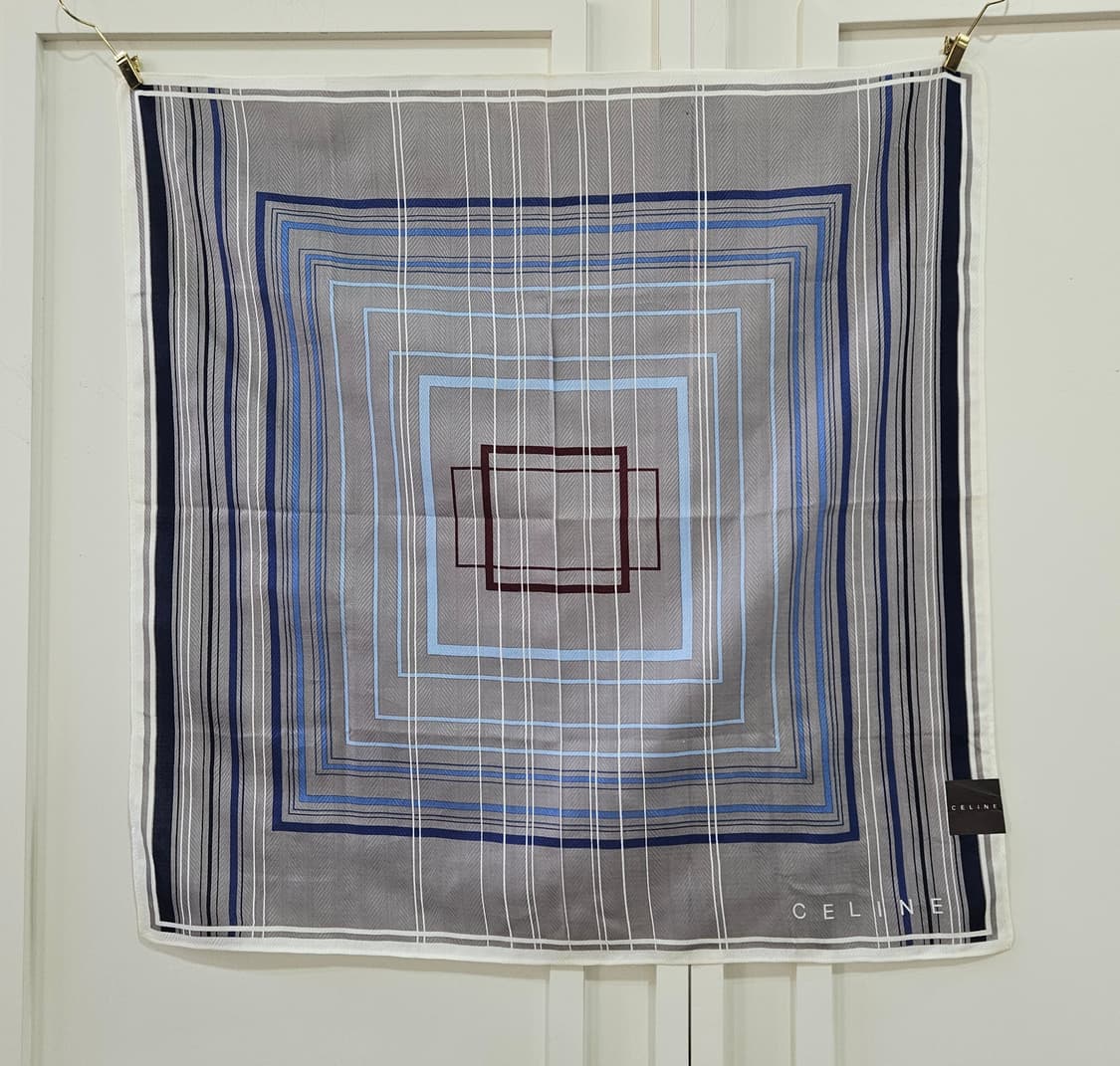 셀린느(CELINE) 모던 스트라이프 손수건 상품이미지1