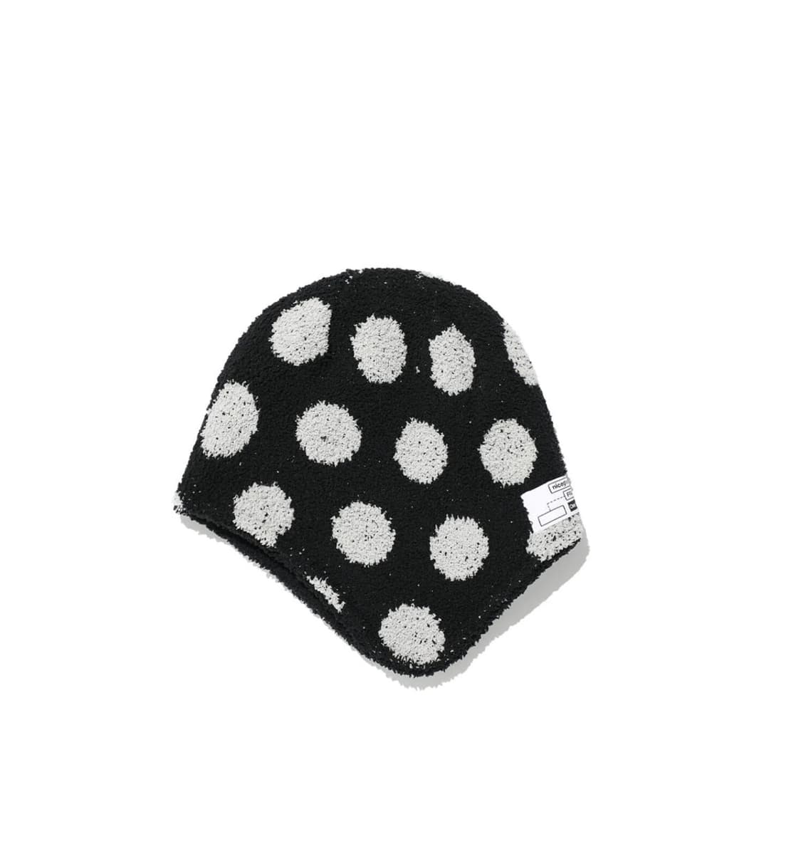 나이스고스트클럽 리버시블 도트 이어캡 비니 상품이미지1