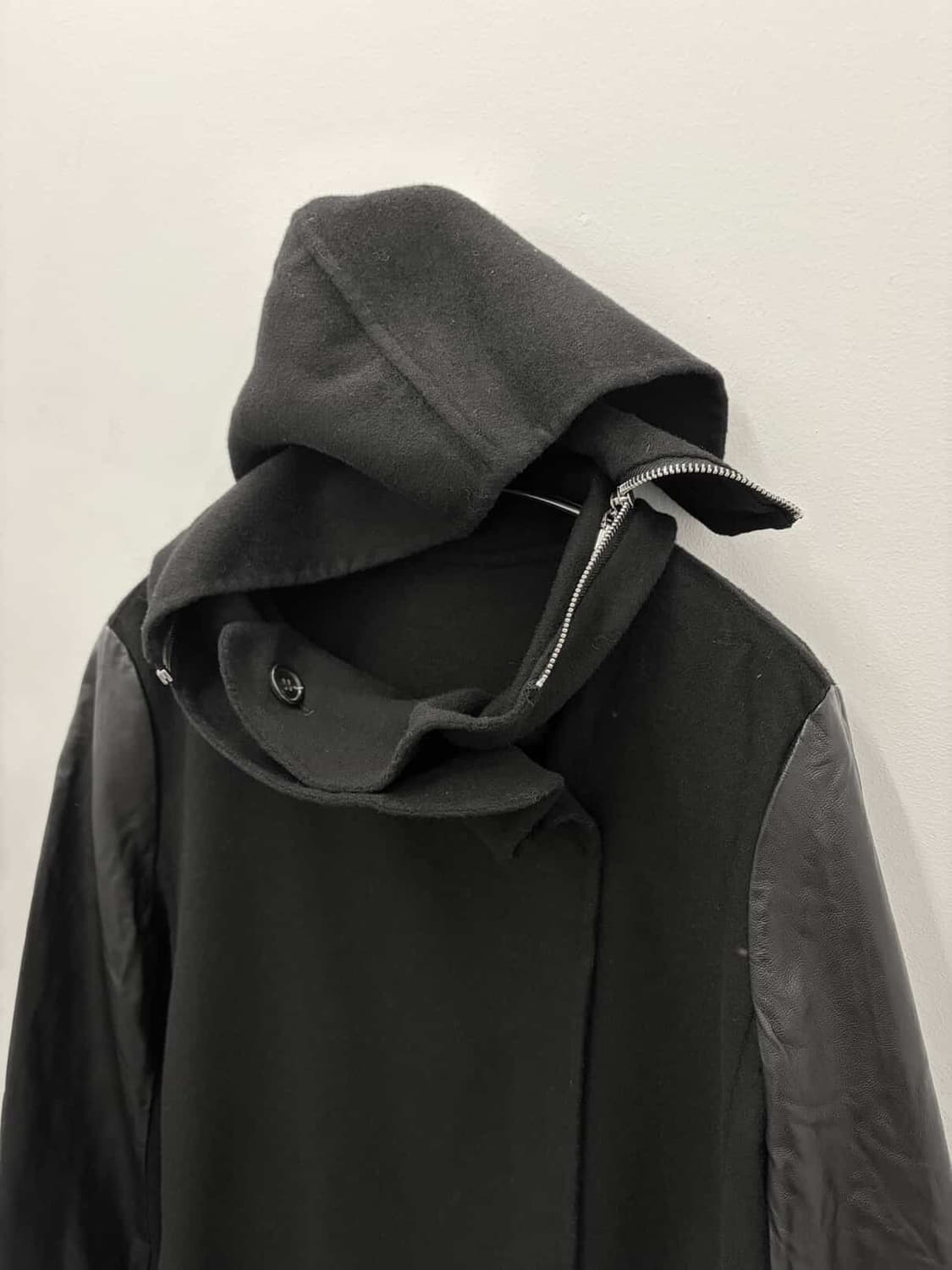 아야즈스튜디오 레더 코트 상품이미지3