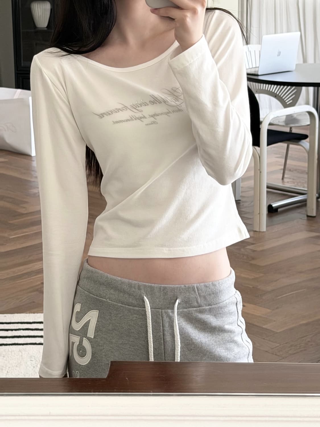 [새상품] 클리시어 Kleen club letter top, White 상품이미지1