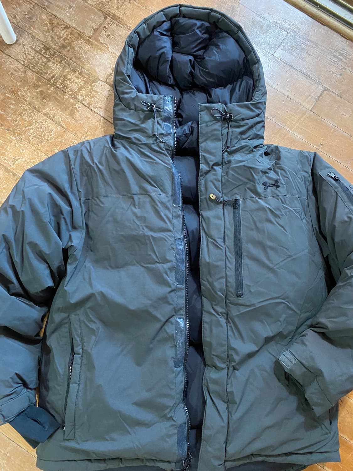 언더아머 남성 락다운 대장급 패딩 L/G (105) 상품이미지1