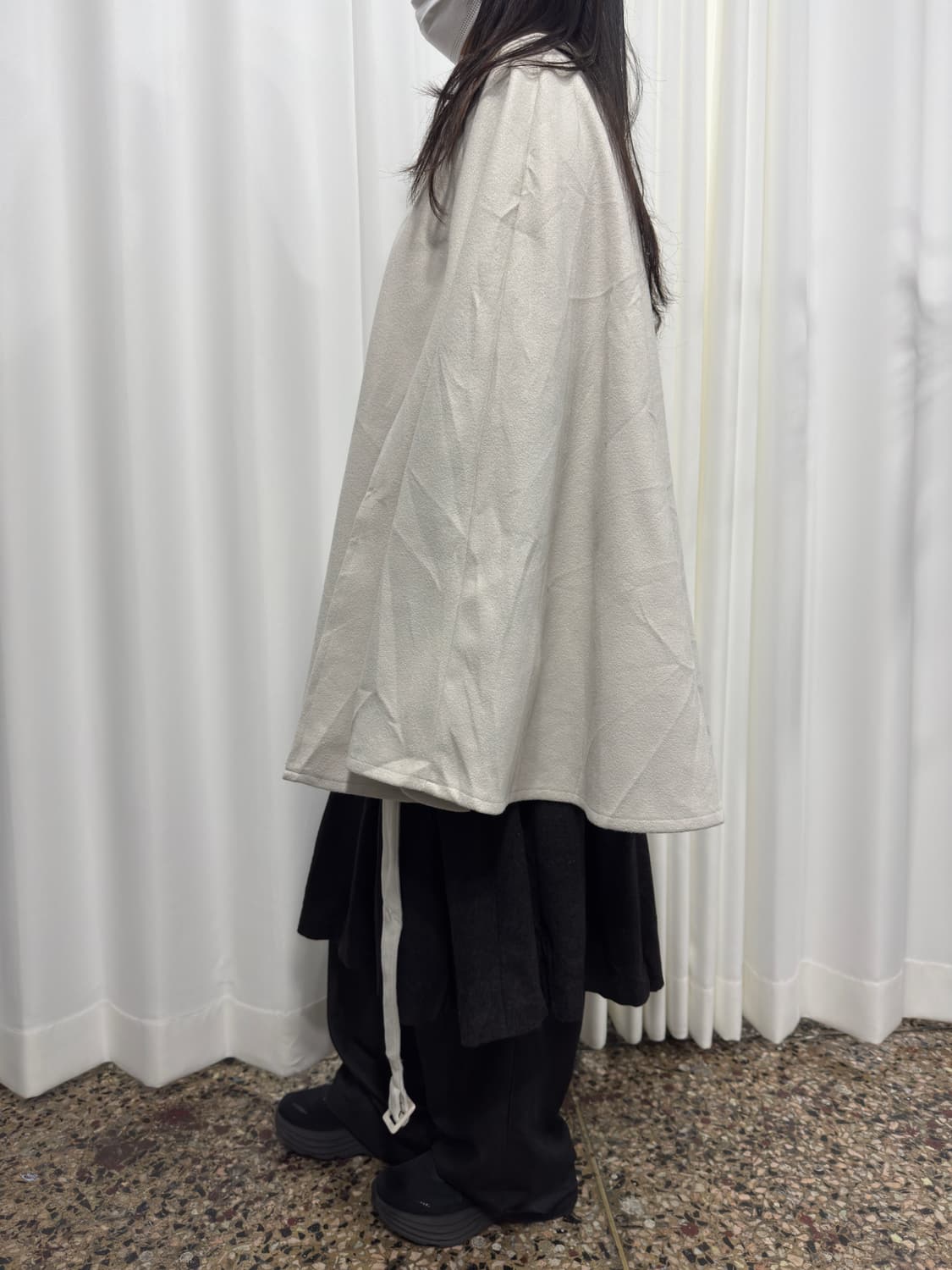 whitegray cape coat 상품이미지5