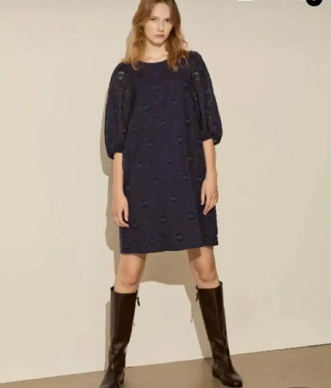 아떼 바네사브루노 2021 펀칭 레이스 퍼프 슬리브 원피스 38사이즈 상품이미지2