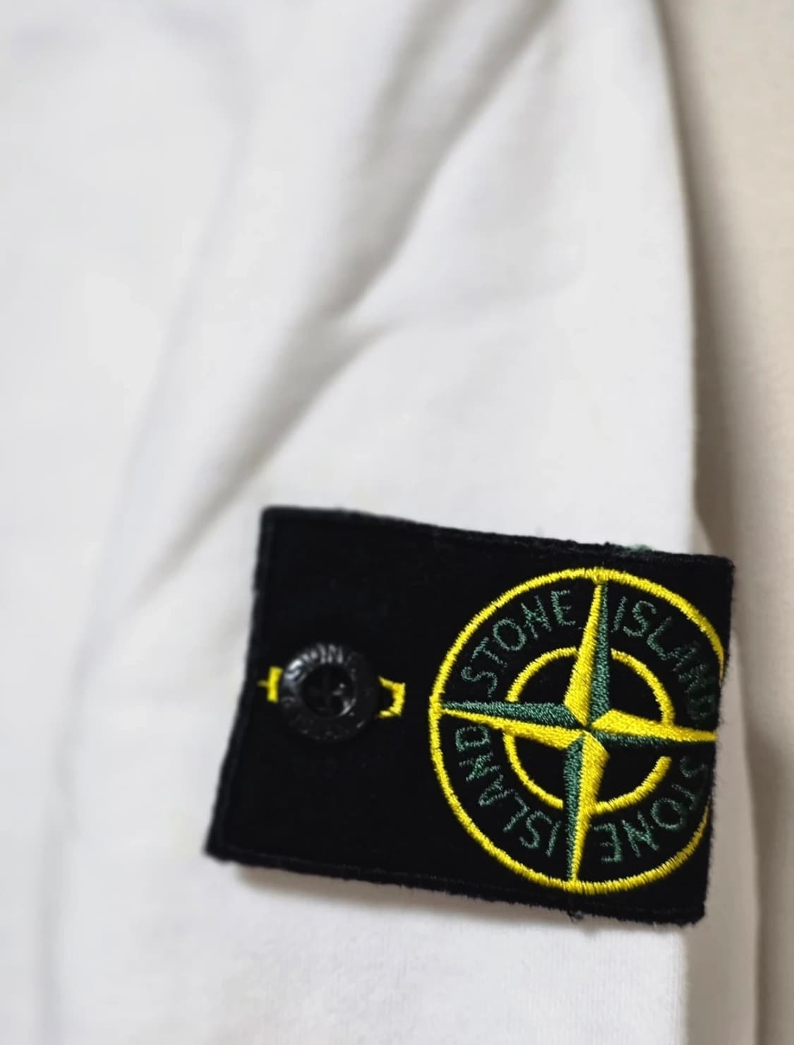 스톤아일랜드 맨투맨 상품이미지2