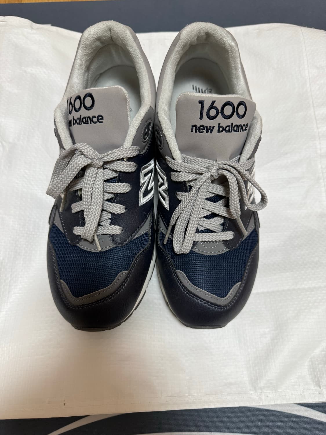 뉴발란스 1600 네이비 미친 가격에 판매합니다! 상품이미지2