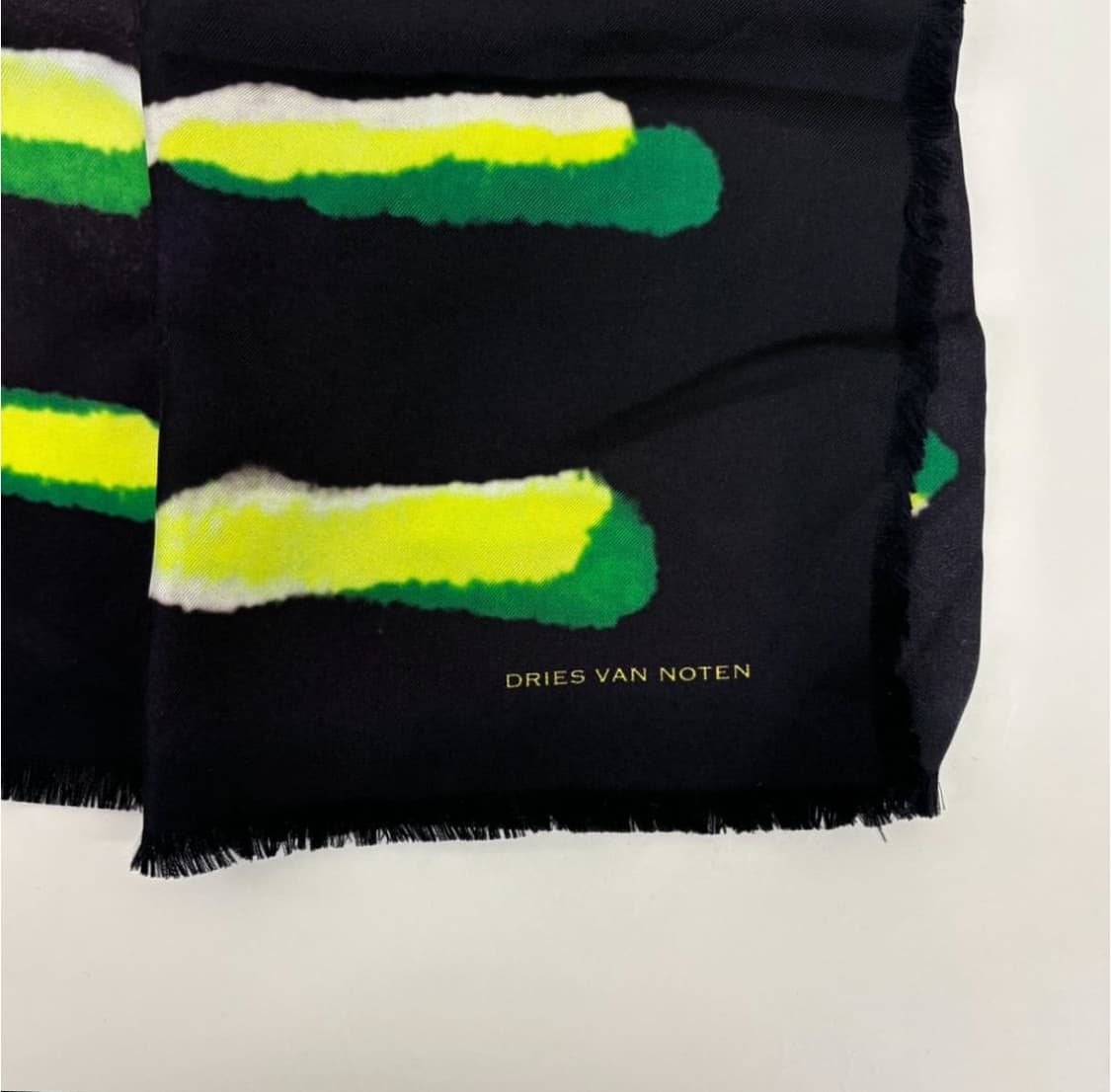 드리스 반 노튼 실크 패턴 스카프 상품이미지5