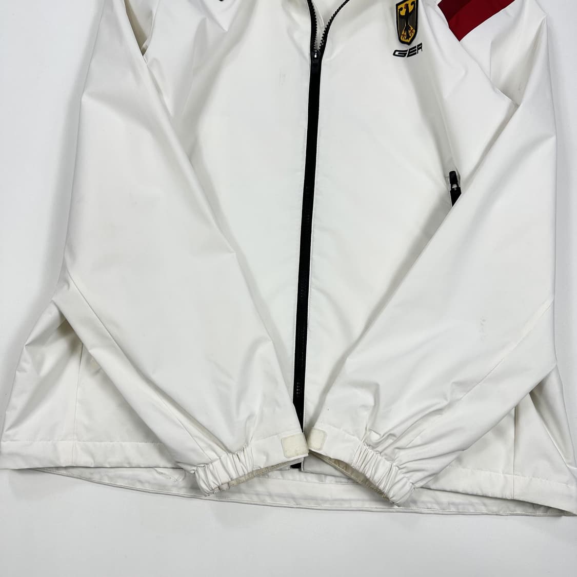 데상트 독일 풀오버 화이트 바람막이 자켓 (XXL) 상품이미지5