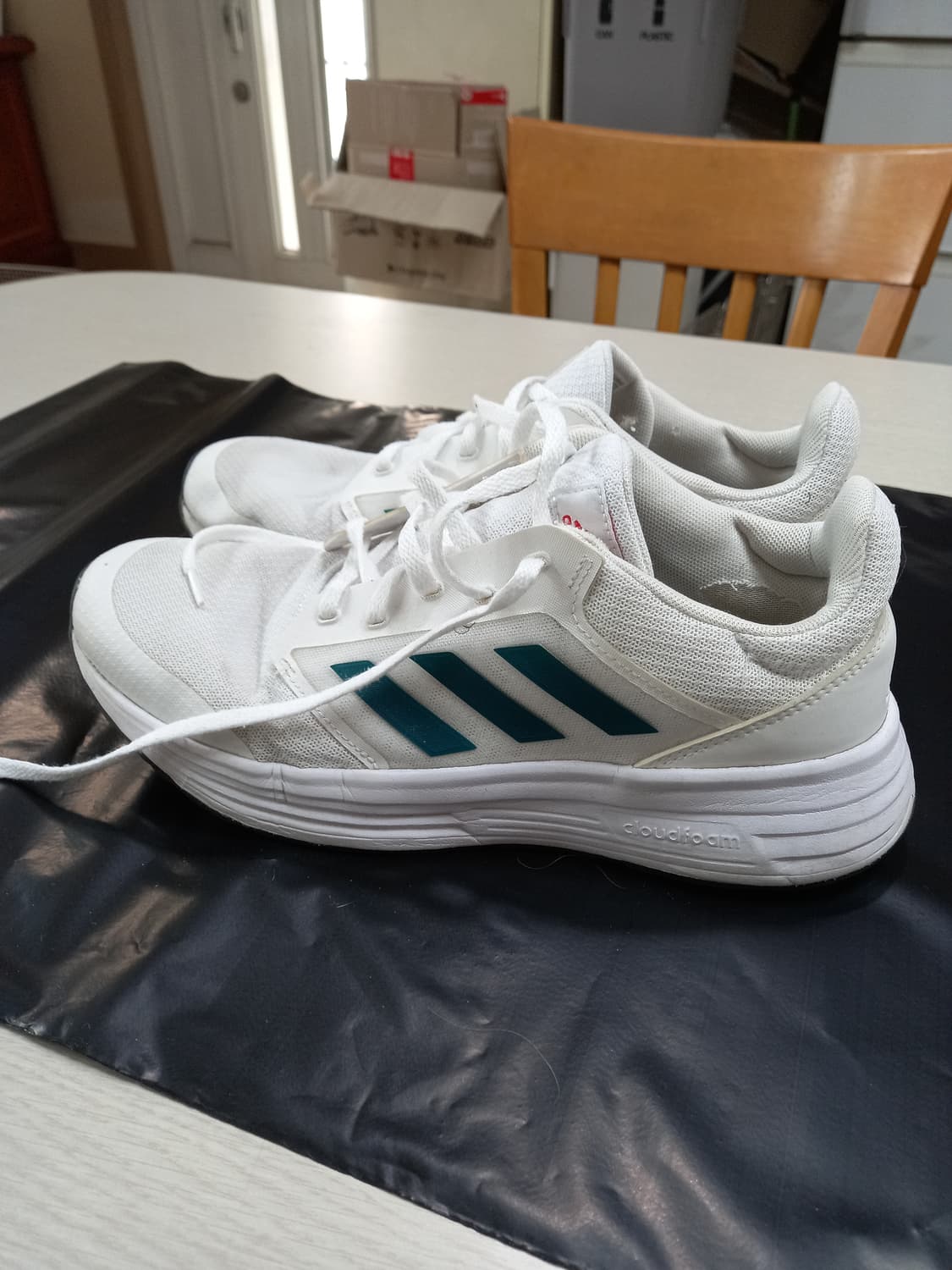 280mm adidas 러닝화 화이트 상품이미지2