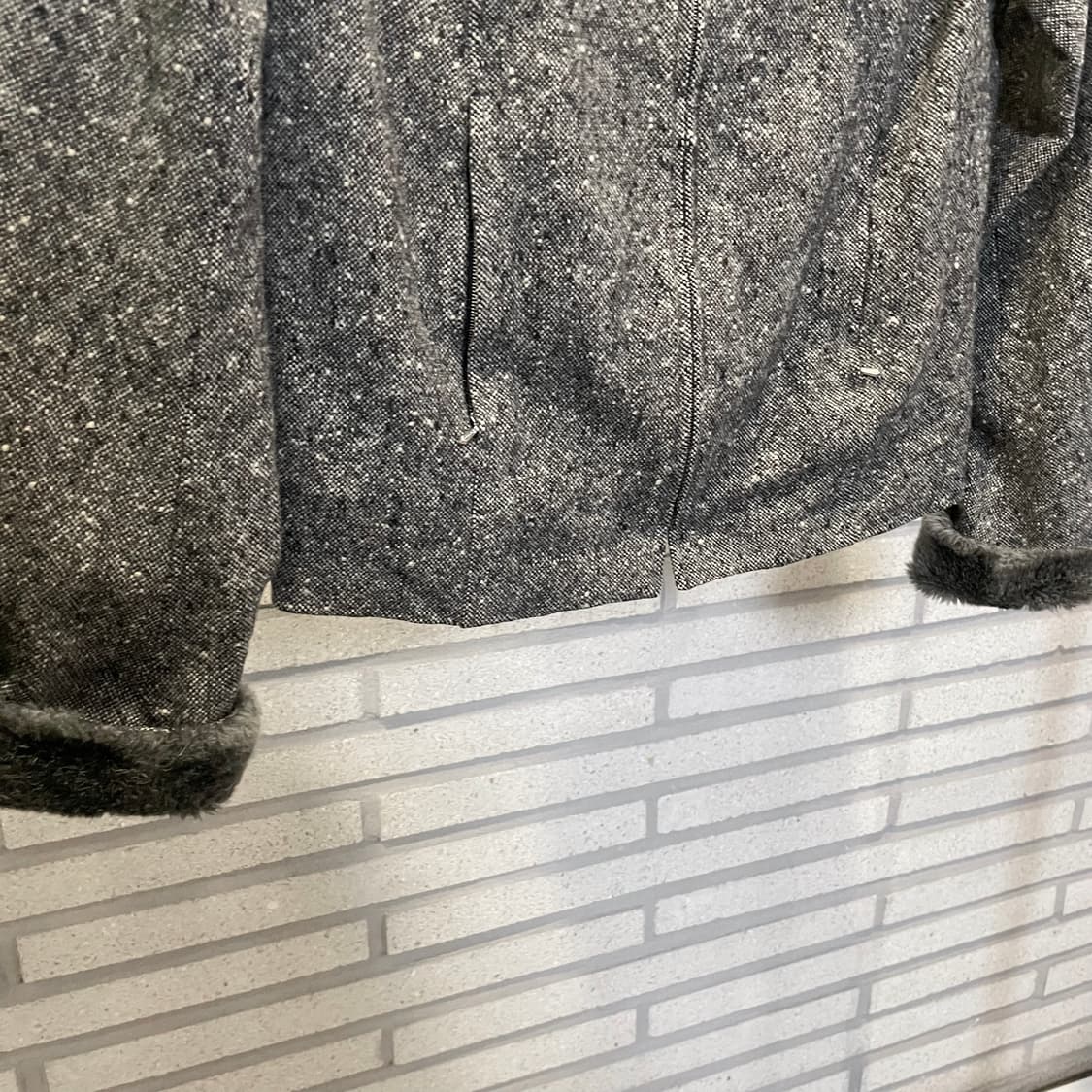 아네스베 울 집업 자켓 앙고라 카라넥 소매 퍼 디테일 그레이 상품이미지5