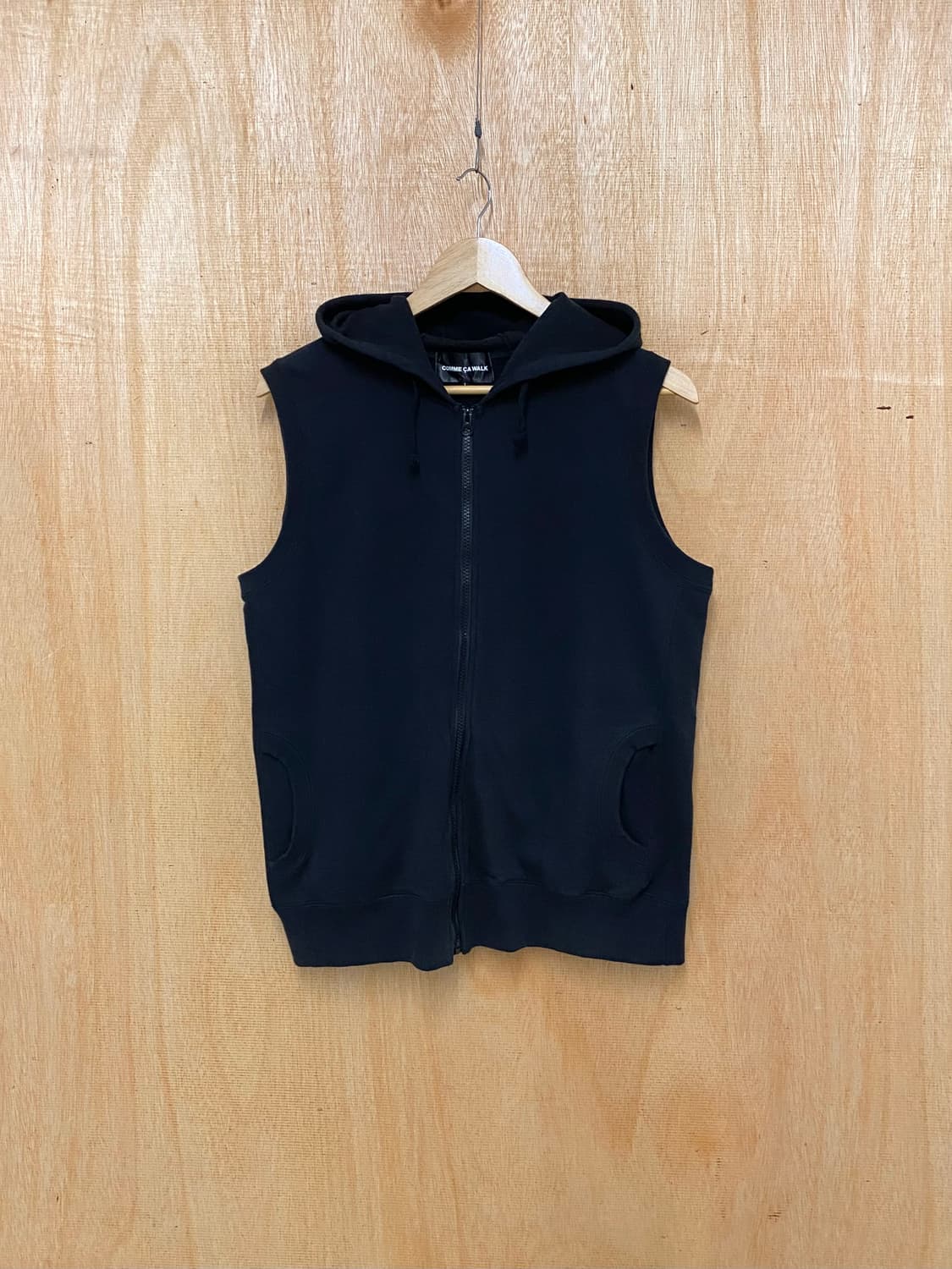 COMME CA WALK hood zip-up vest 꼼 사 워크 후드 상품이미지1