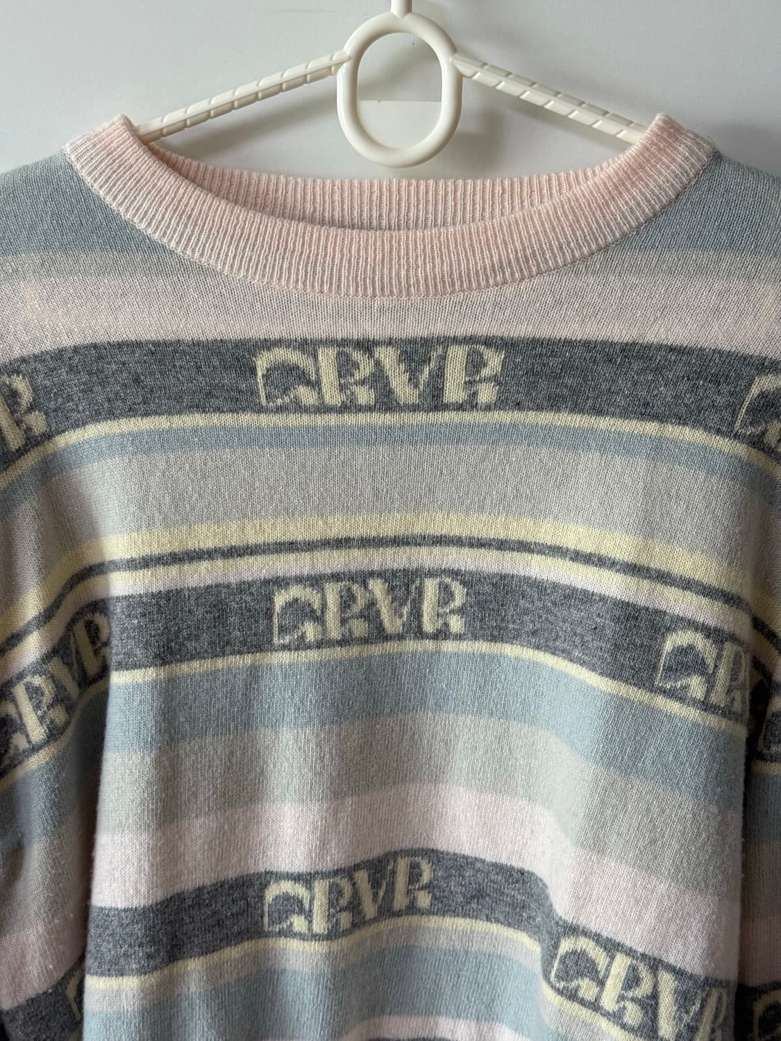 GROVE(그로브) grvr 로고 스트라이프 니트 핑크  상품이미지4