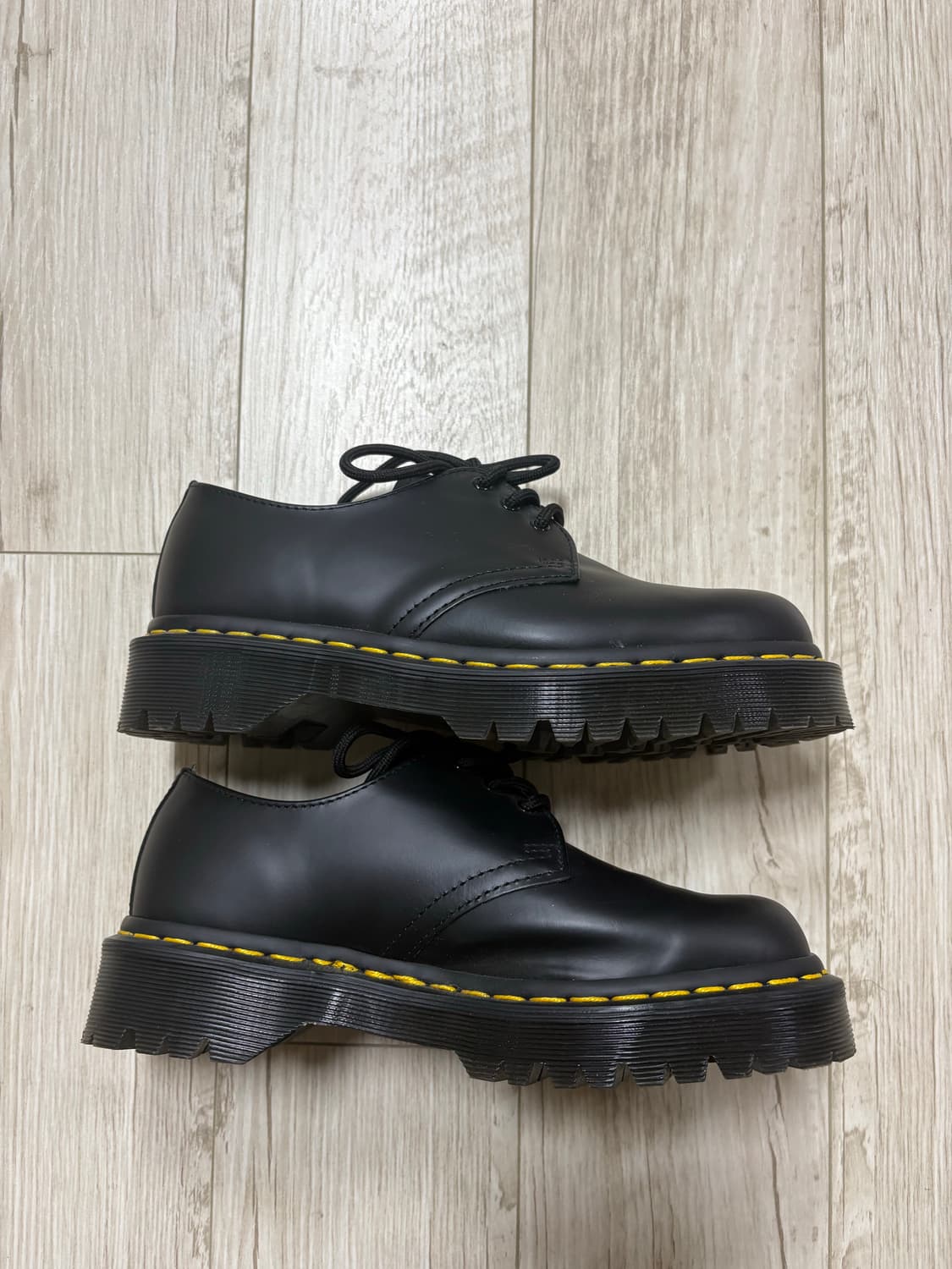 닥터마틴 1461 3홀 벡스 240 상품이미지3