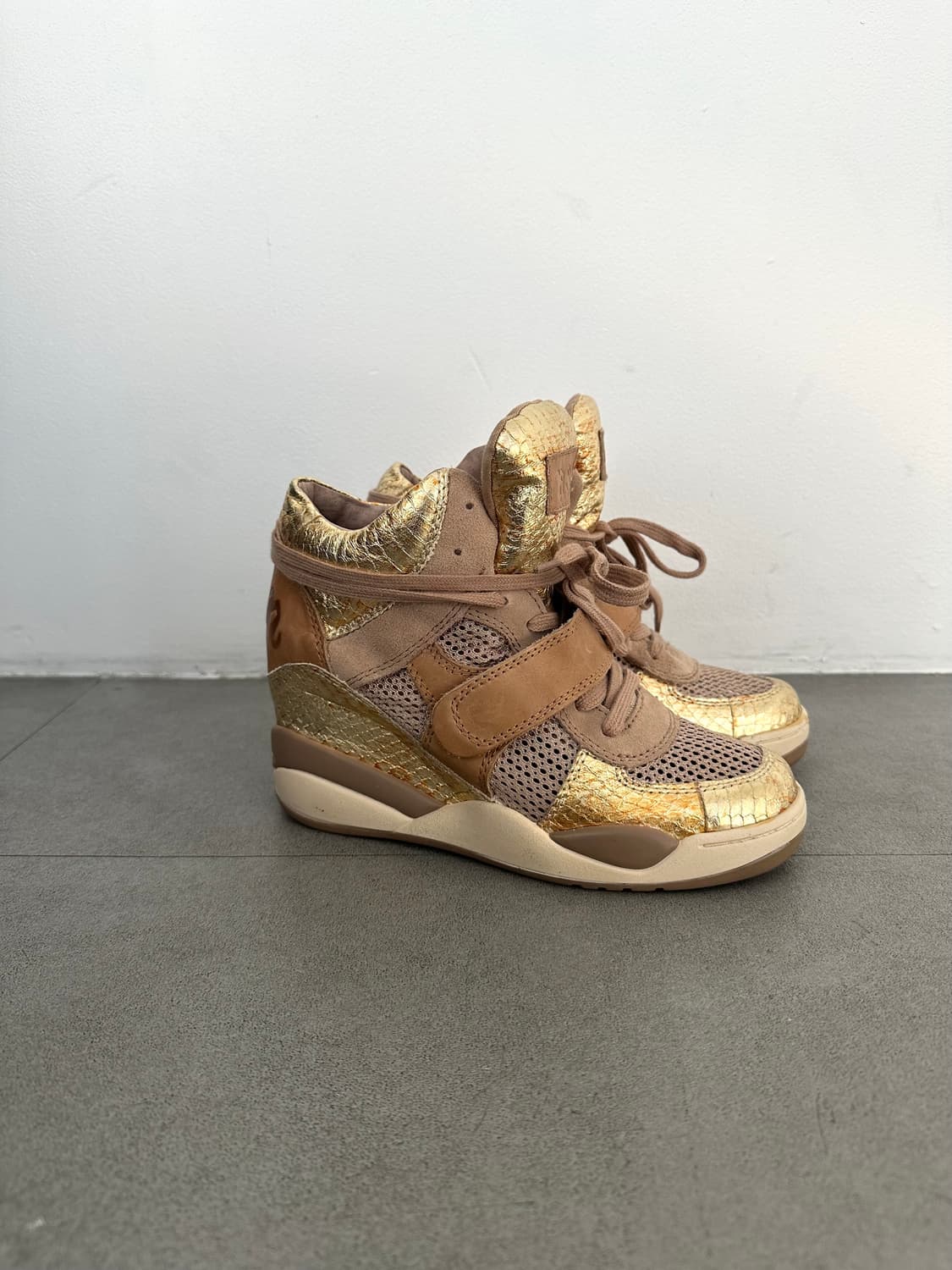 Ash Funky 골드 레더 웨지 하이탑 상품이미지3