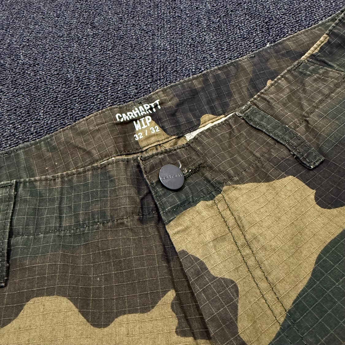 칼하트wip 카모 레귤러 카고 팬츠  상품이미지8