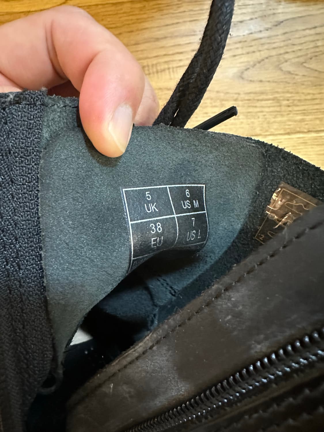 닥터마틴 제이든 UK5 240MM 상품이미지8