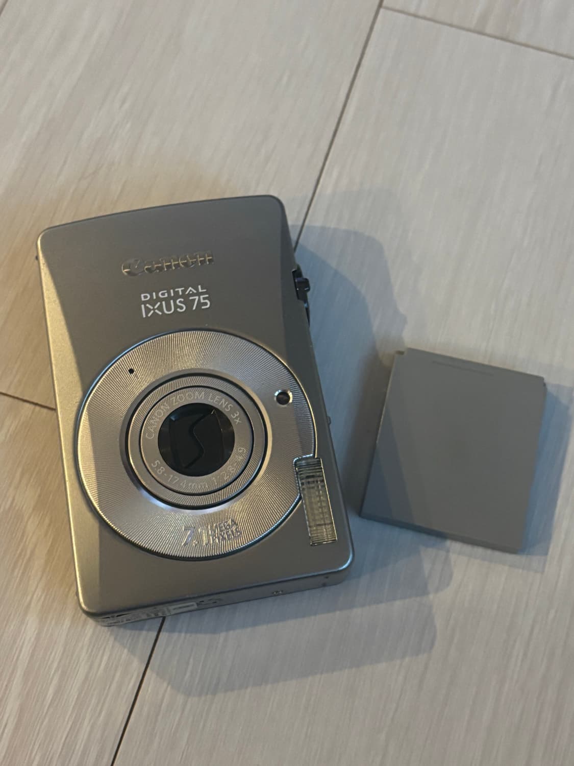 캐논 익서스75 canon ixus75 디지탈카메라 판매합니다 상품이미지1
