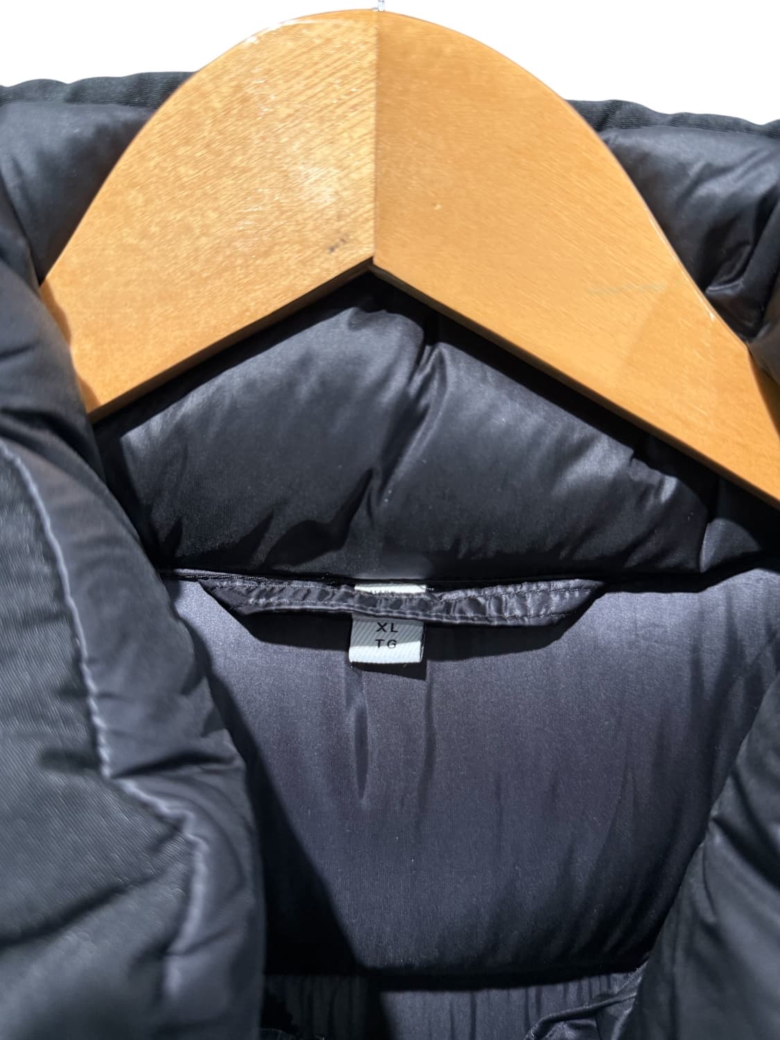 버버리 체크 조끼 패딩 XL 상품이미지3