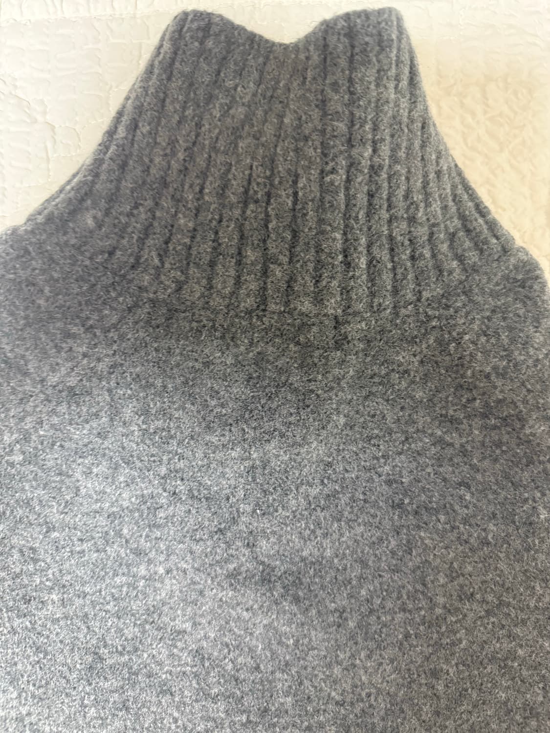 유니클로 수플레얀 스탠드 칼라 가디건 상품이미지4