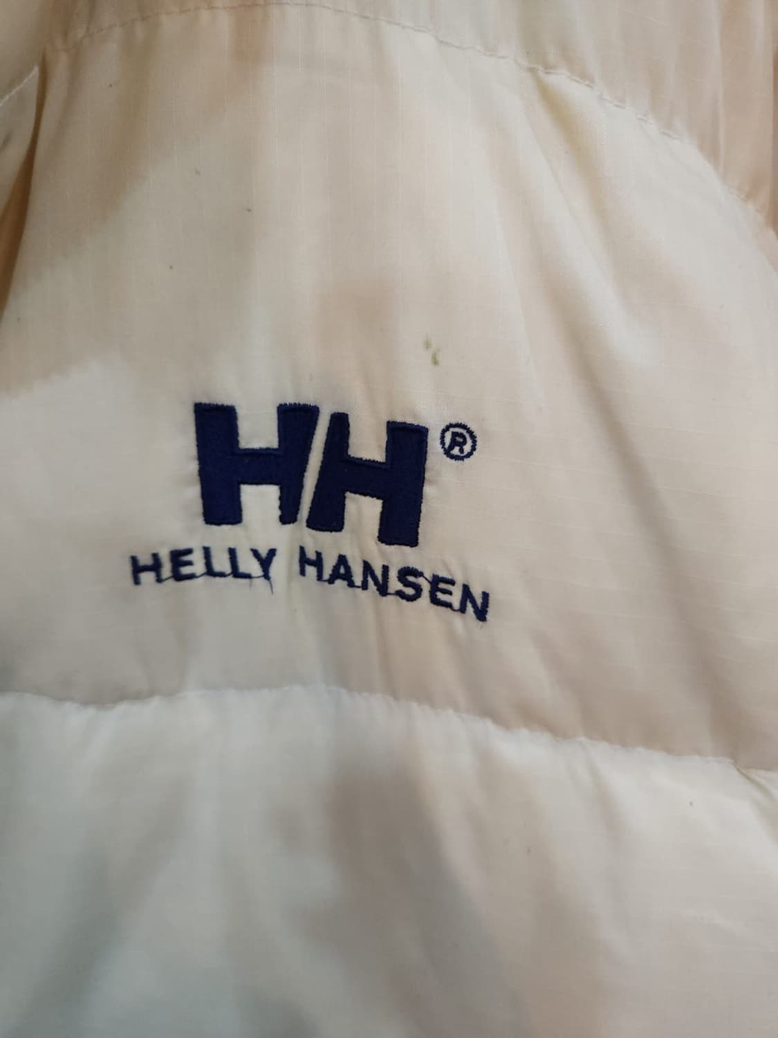 헬리한센 HH 자수로고 양면 오리털 패딩점퍼
hellyhansen 상품이미지4