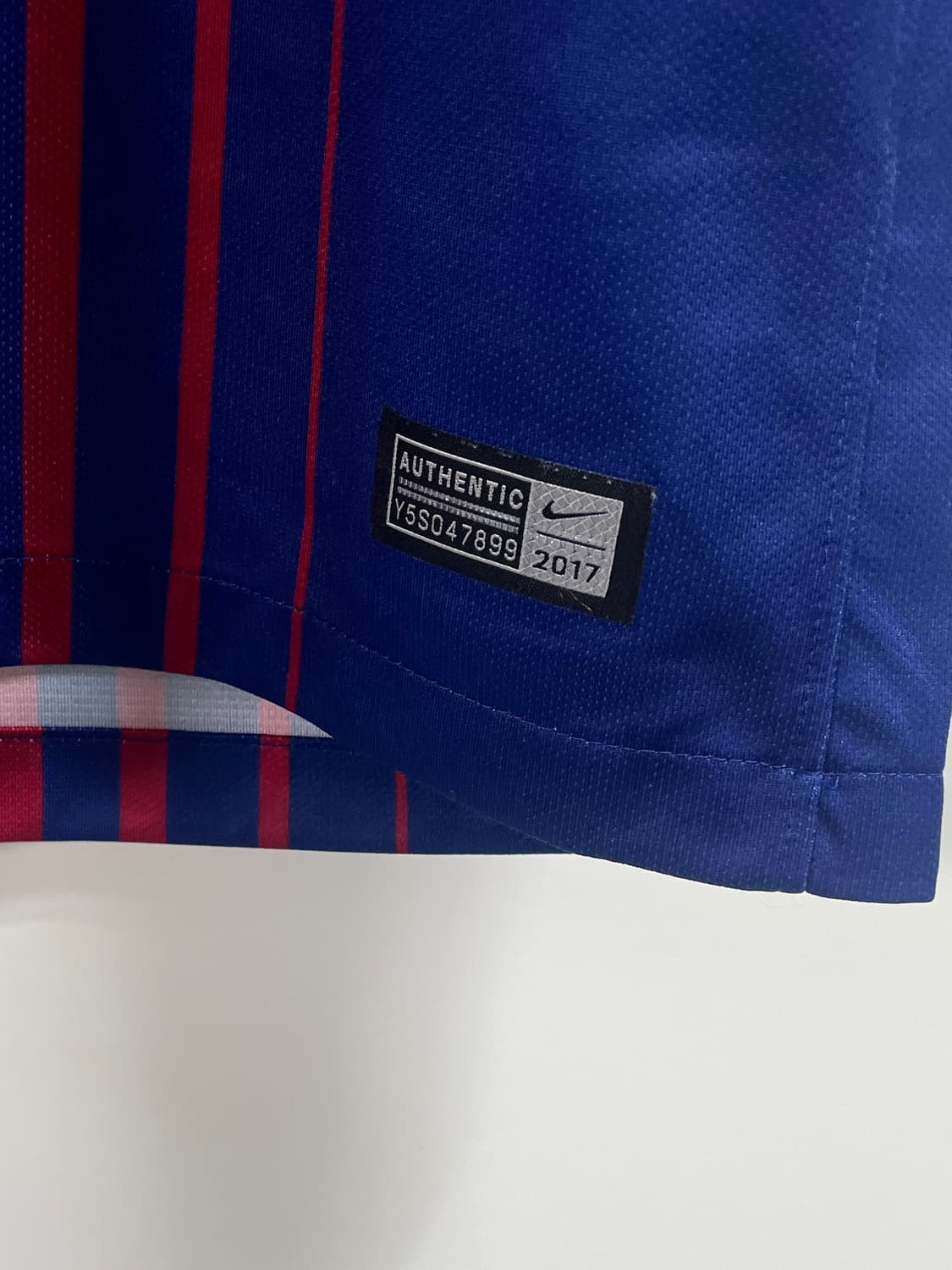 17-18 나이키 바르셀로나 메시 홈 유니폼 레플리카 티 (on.438) 상품이미지8