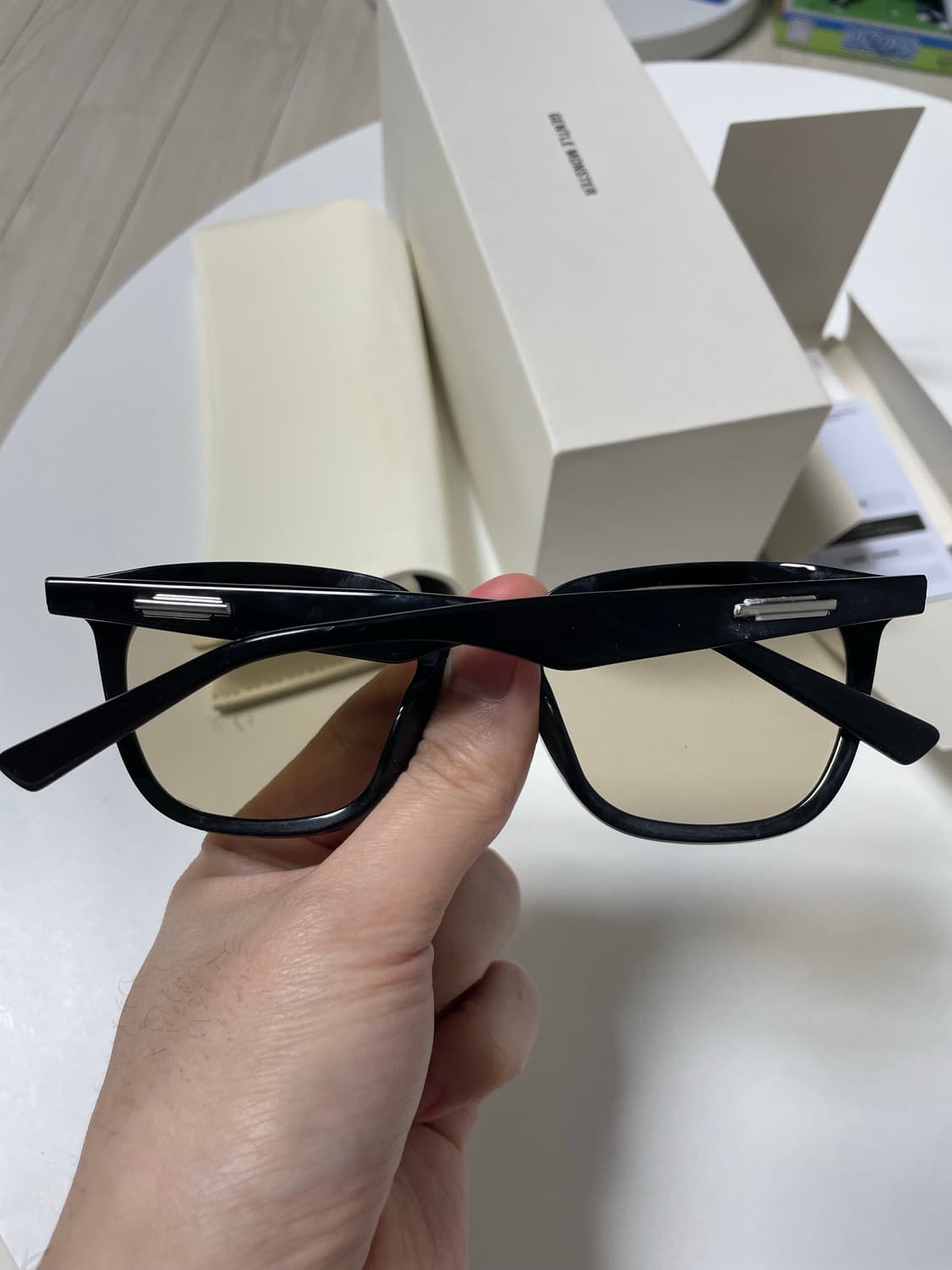 젠틀몬스터 릴리트 LILIT 01(BR) 선글라스 상품이미지6