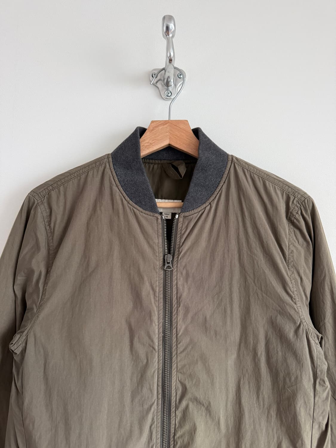 클럽모나코(CLUB MONACO) MA-1 자켓 상품이미지2