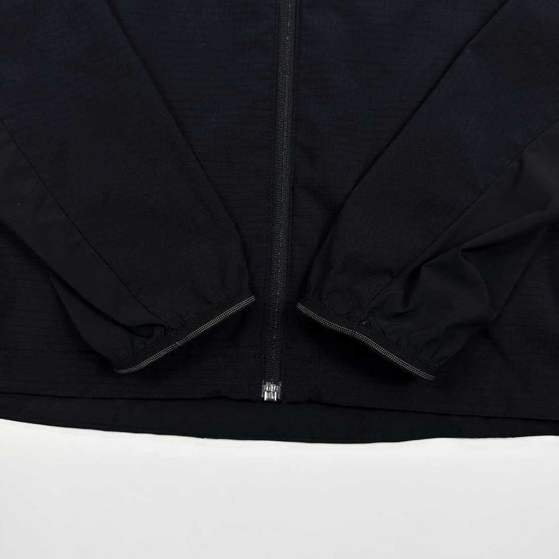 미즈노 트레이닝 블랙 풀오버 바람막이 자켓 (L) 상품이미지4