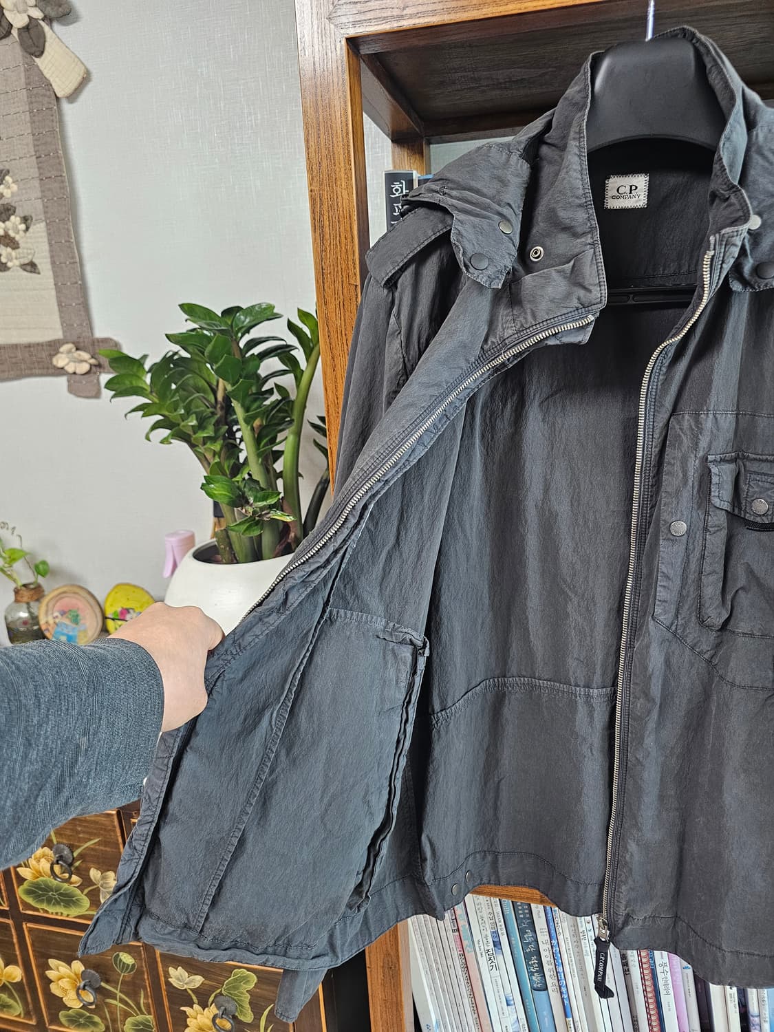 희귀 매물 씨피컴퍼니 CP 컴퍼니 고글 자켓 팔아요  100 105 xl 상품이미지8