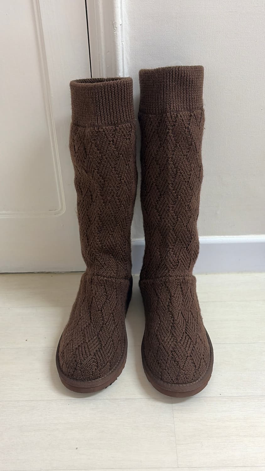 Ugg 롱 니트부츠 새상품 240-250  상품이미지3