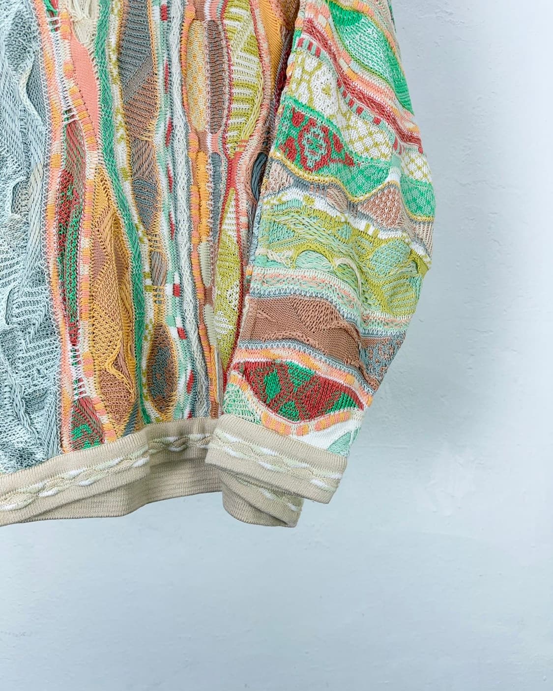 쿠지 멀티 텍스처 컬러 케이블 니트 스웨터 상품이미지5